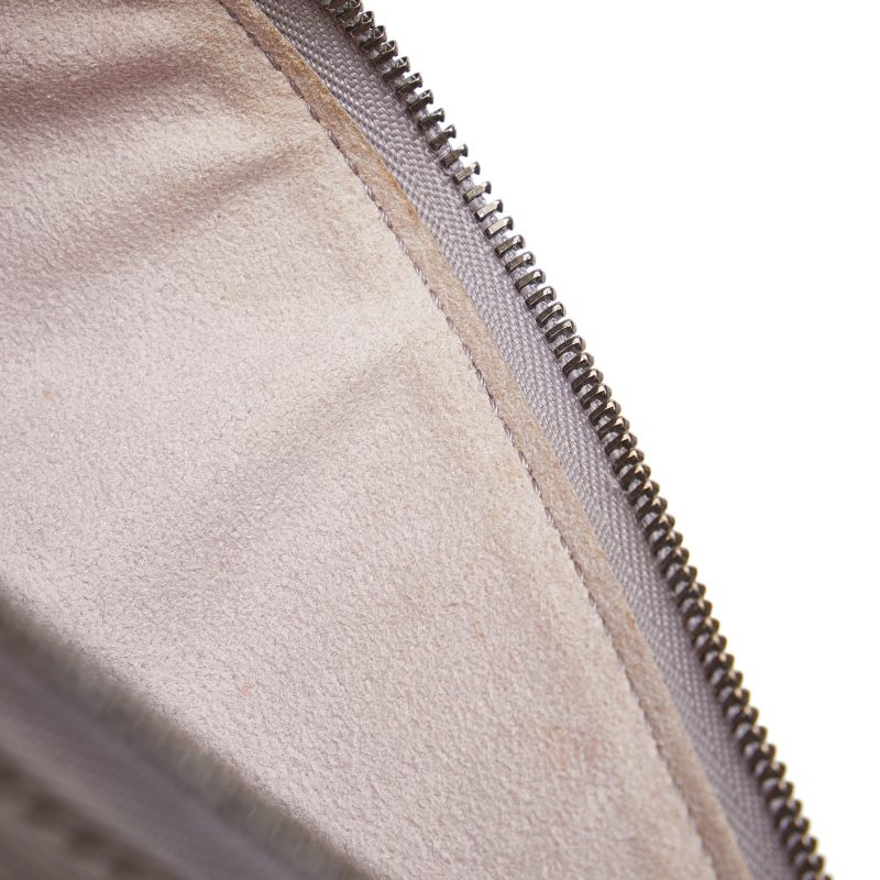 LOUIS VUITTON Epi Pochette Accessoires Baguette - Logoexplore - Image 9