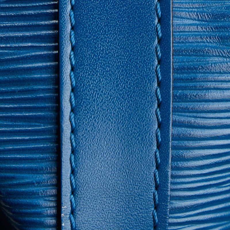LOUIS VUITTON Epi Petit Noe Bucket Bag - Logoexplore - Image 8