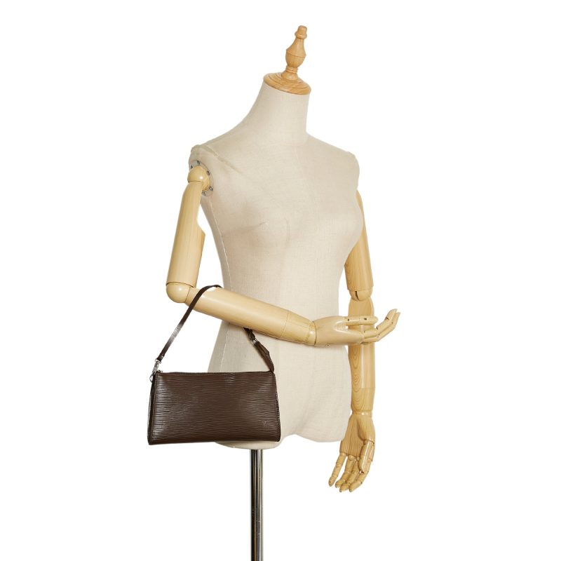 LOUIS VUITTON Epi Pochette Accessoires Brown - Logoexplore - Image 2