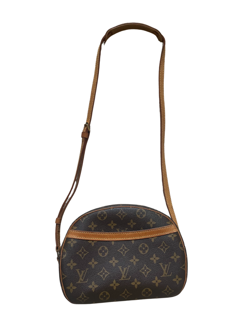 Louis Vuitton Blois Monogram - Logoexplore