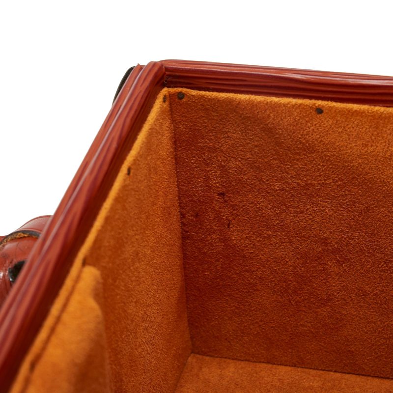 LOUIS VUITTON Epi Tabor 26 Trunk Handbag - Logoexplore - Image 7