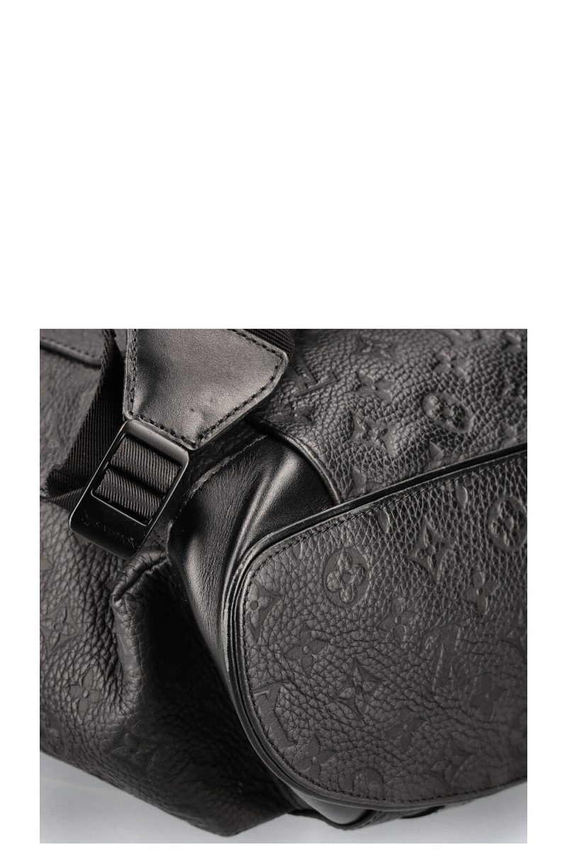 LOUIS VUITTON Christopher MM Backpack Black - Logoexplore - Image 9