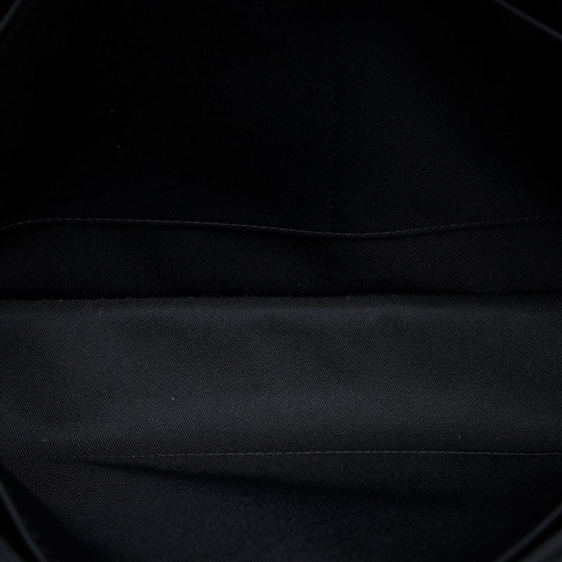 LOUIS VUITTON Damier Infini District MM Crossbody Bag - Logoexplore - Image 5