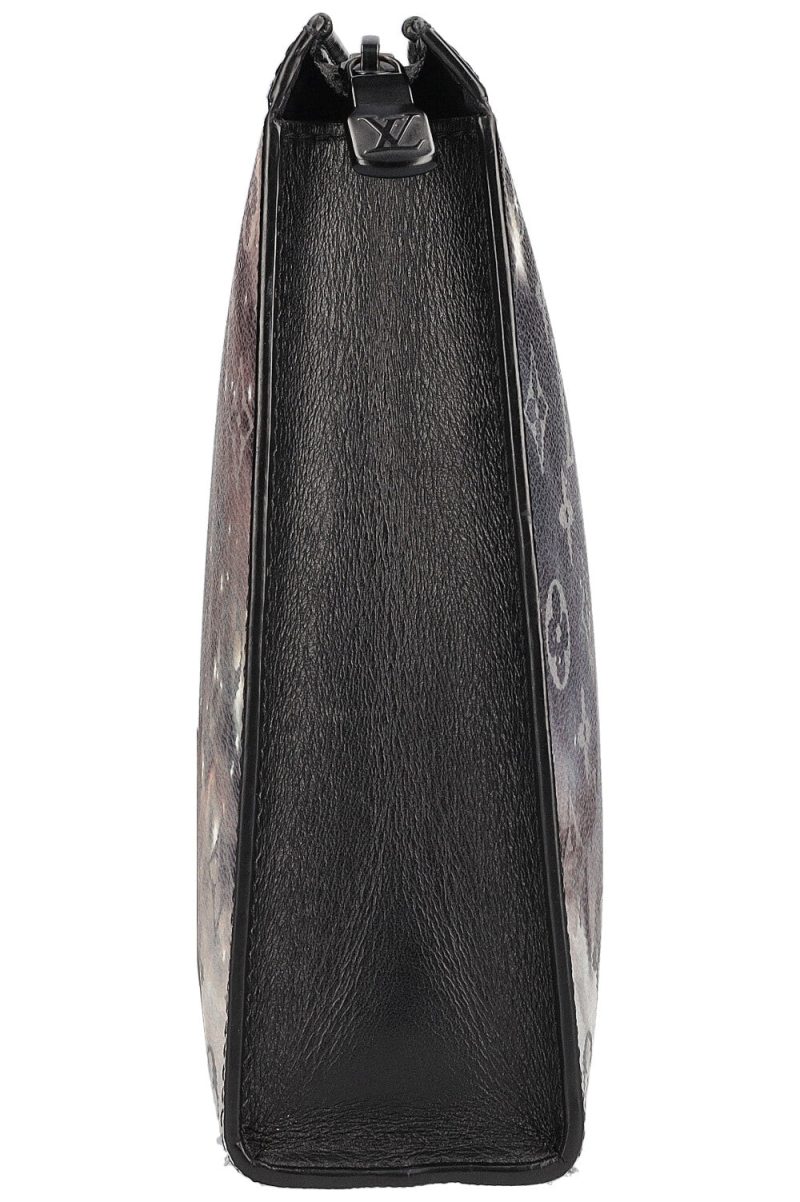 LOUIS VUITTON Galaxy Pochette Voyage MM - Logoexplore - Image 6