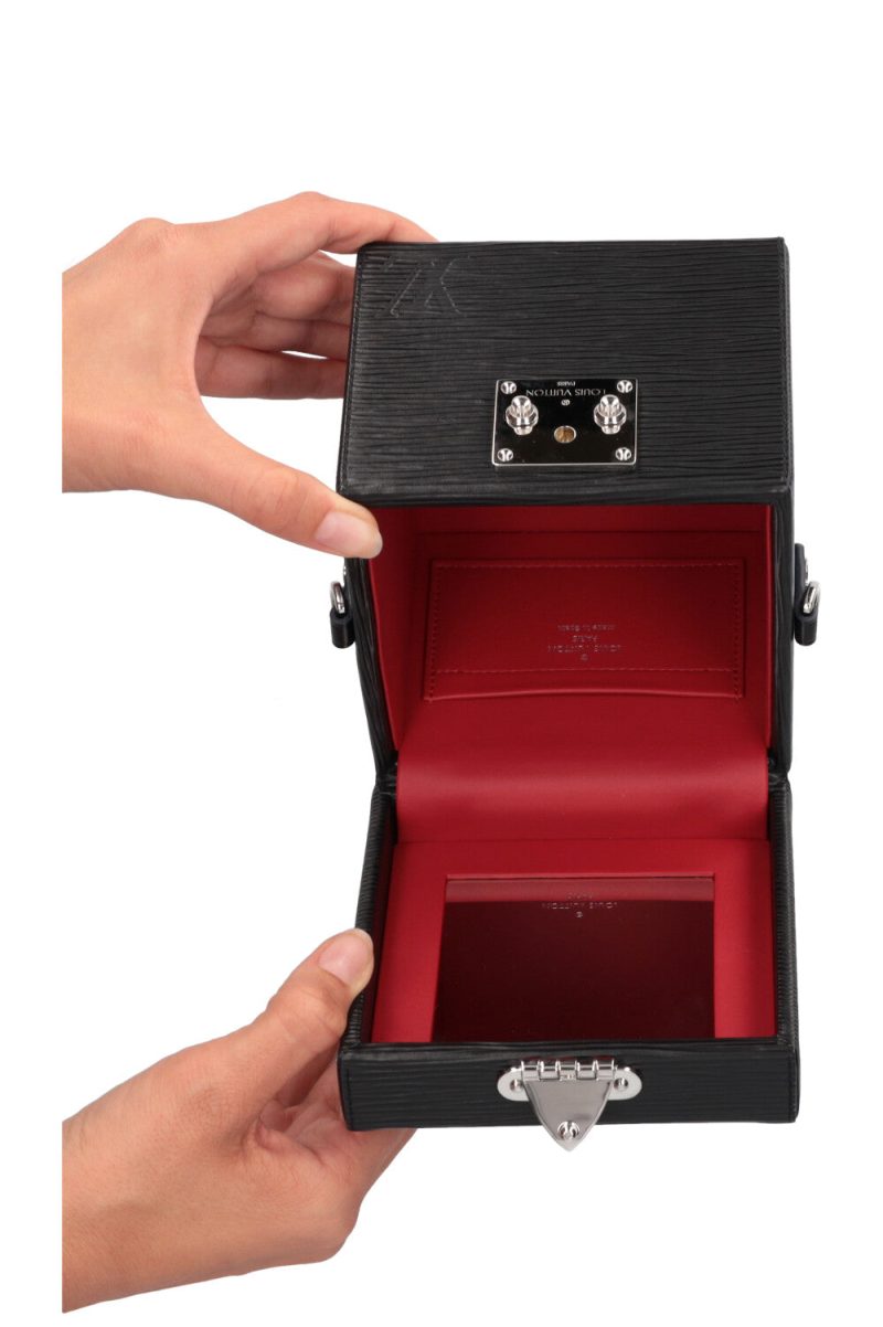 LOUIS VUITTON Bleecker Box - Logoexplore - Image 9