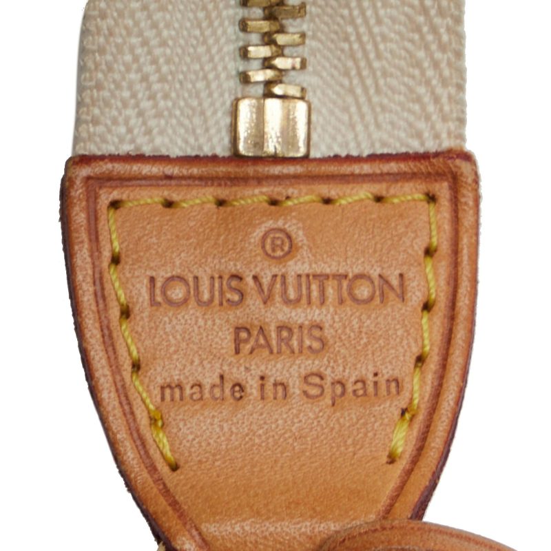 Louis Vuitton Damier Azur Pochette Accessoires (szLLUr) - Logoexplore - Image 7