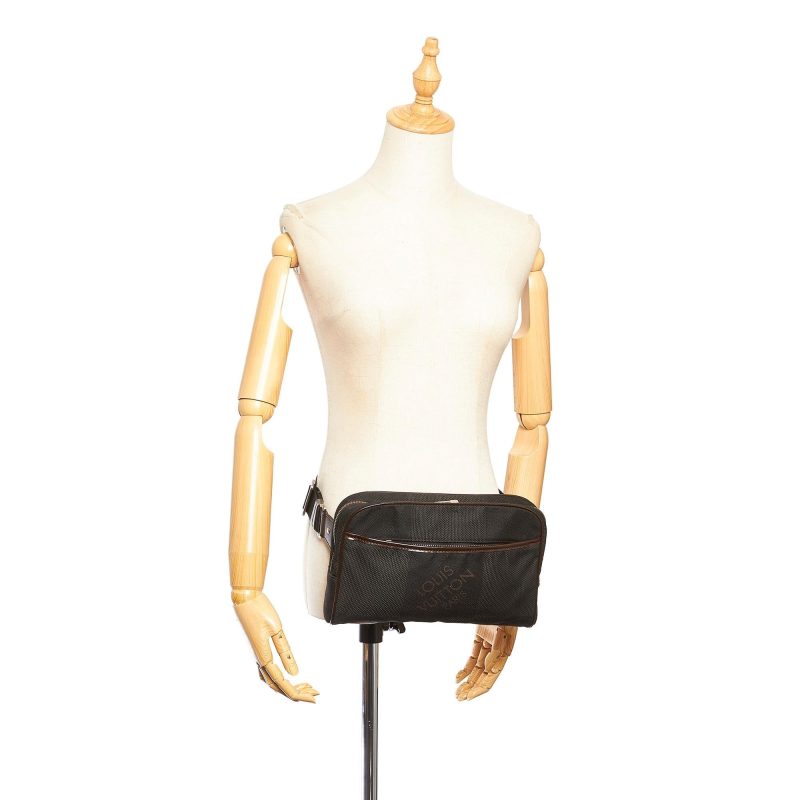 Louis Vuitton Damier Geant Acrobat Belt Bag (32147) - Logoexplore - Image 5