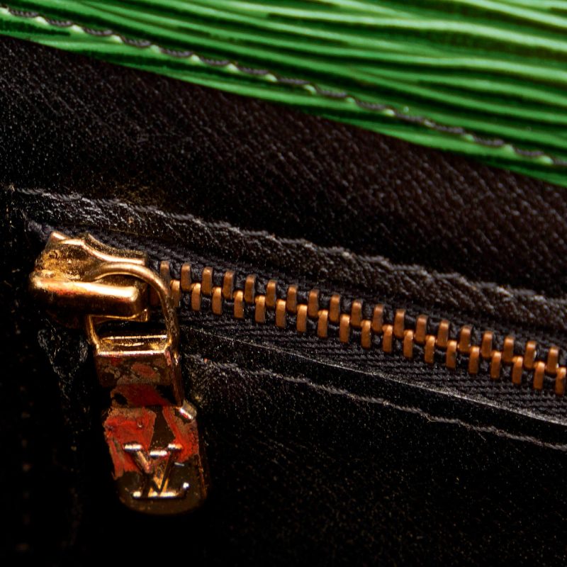 Louis Vuitton Epi Art Deco Clutch Bag (28027) - Logoexplore - Image 10