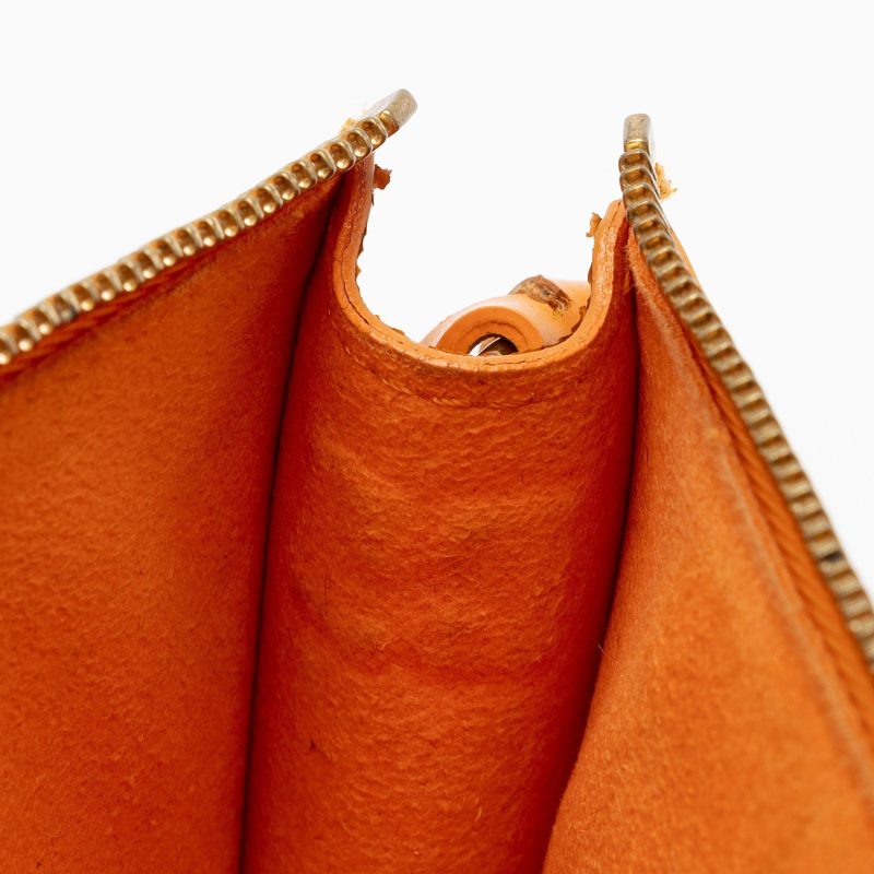 Louis Vuitton Epi Leather Pochette Accessoires (K8wXuO) - Logoexplore - Image 10