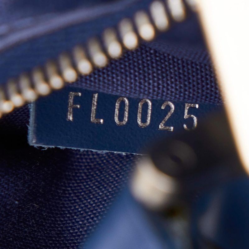 Louis Vuitton Epi Mandara MM (32740) - Logoexplore - Image 9