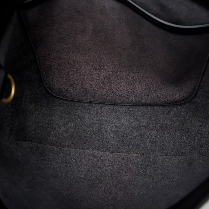 Louis Vuitton Epi Reverie (HGpJrg) - Logoexplore - Image 6