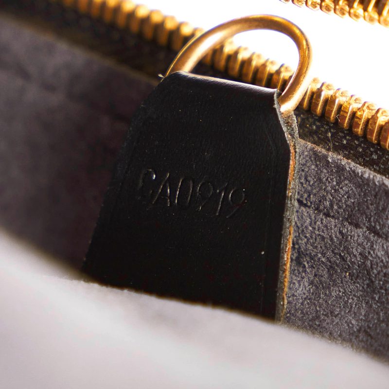 Louis Vuitton Epi Voltaire (30197) - Logoexplore - Image 8