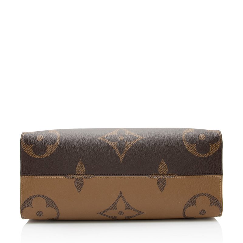 Louis Vuitton Giant Monogram Onthego MM Tote (20188) - Logoexplore - Image 4