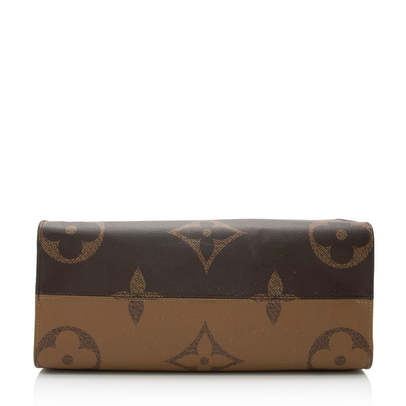 Louis Vuitton Giant Monogram Canvas Onthego MM Tote (21683) - Logoexplore - Image 4