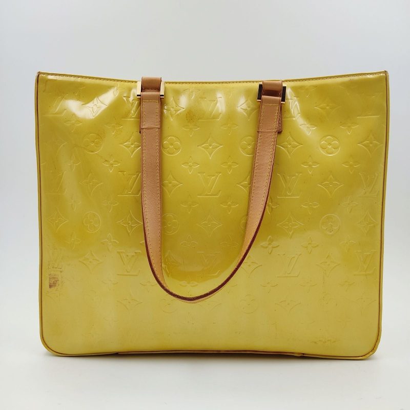 LOUIS VUITTON Colombus shopper shoulder bag in patent leather - Logoexplore - Image 4