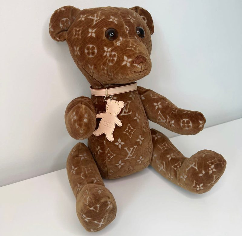 Louis Vuitton Doudou 2021 Teddy Bear - Logoexplore - Image 3