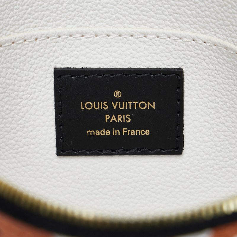 Louis Vuitton Cosmetic Pouch Crafty Giant Monogram Canvas - Logoexplore - Image 7