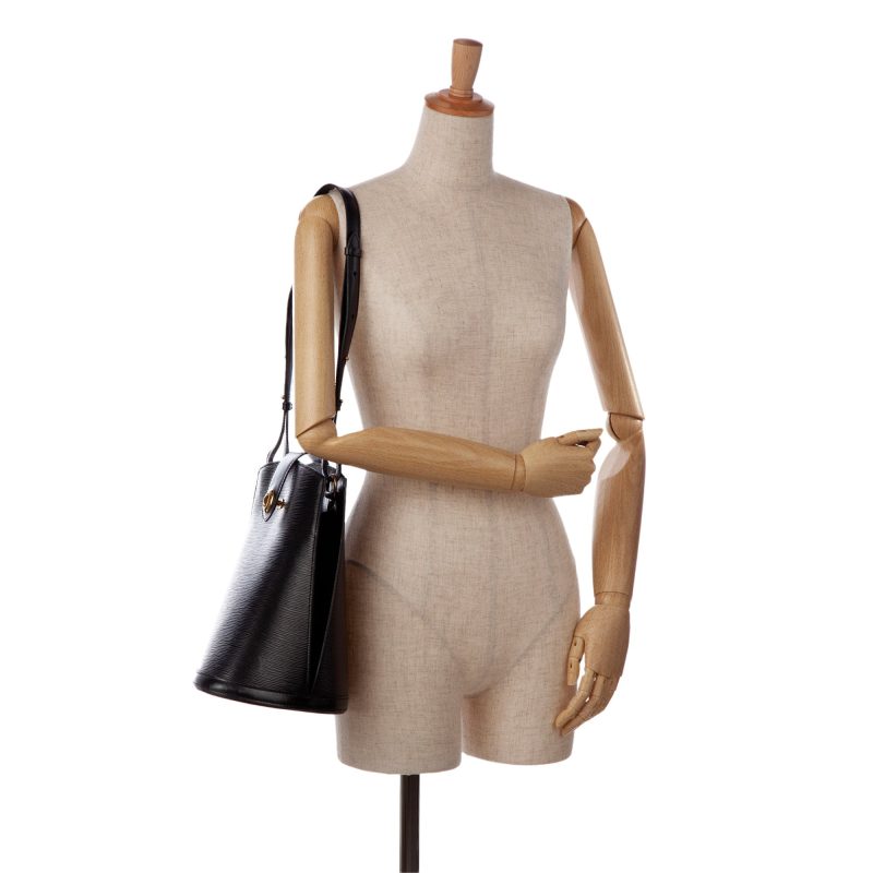 Louis Vuitton Cluny Black Epi - Logoexplore - Image 8