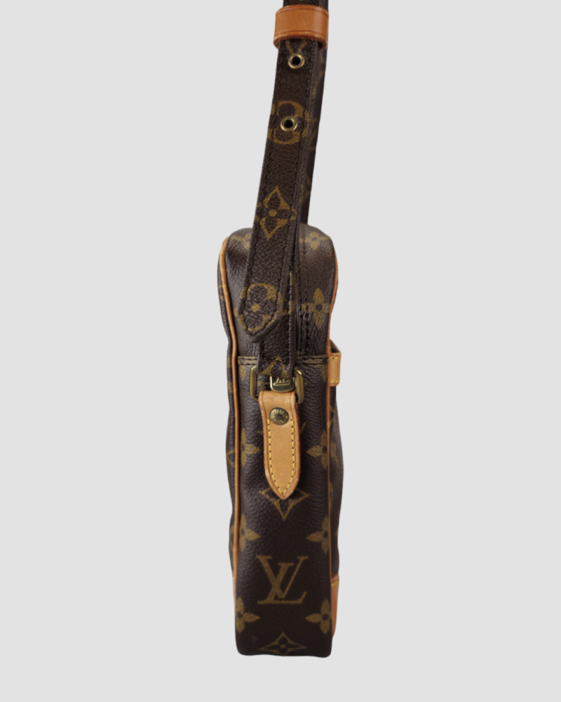 Louis Vuitton Danube - Logoexplore - Image 5