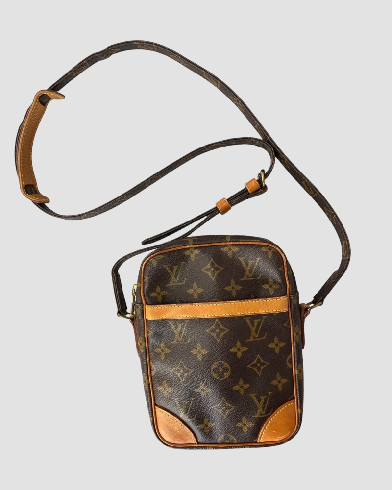 Louis Vuitton Danube - Logoexplore - Image 4