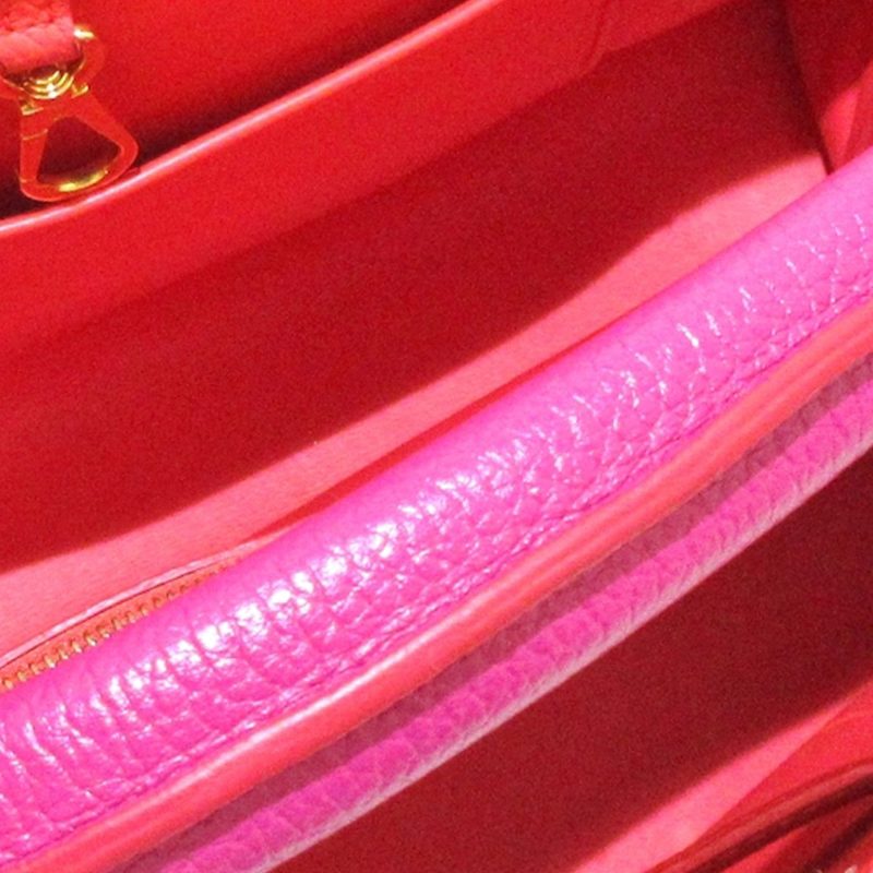 Louis Vuitton Capucines MM Pink Taurillon - Logoexplore - Image 5