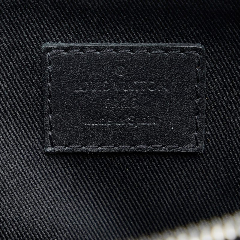 LOUIS VUITTON Damier Infini Discovery Messenger BB Crossbody Bag - Logoexplore - Image 6