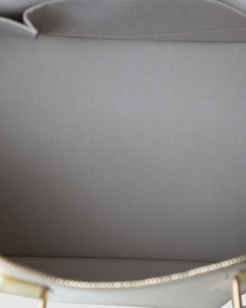 LOUIS VUITTON Cream Monogram Vernis Alma GM Bag - Logoexplore - Image 8
