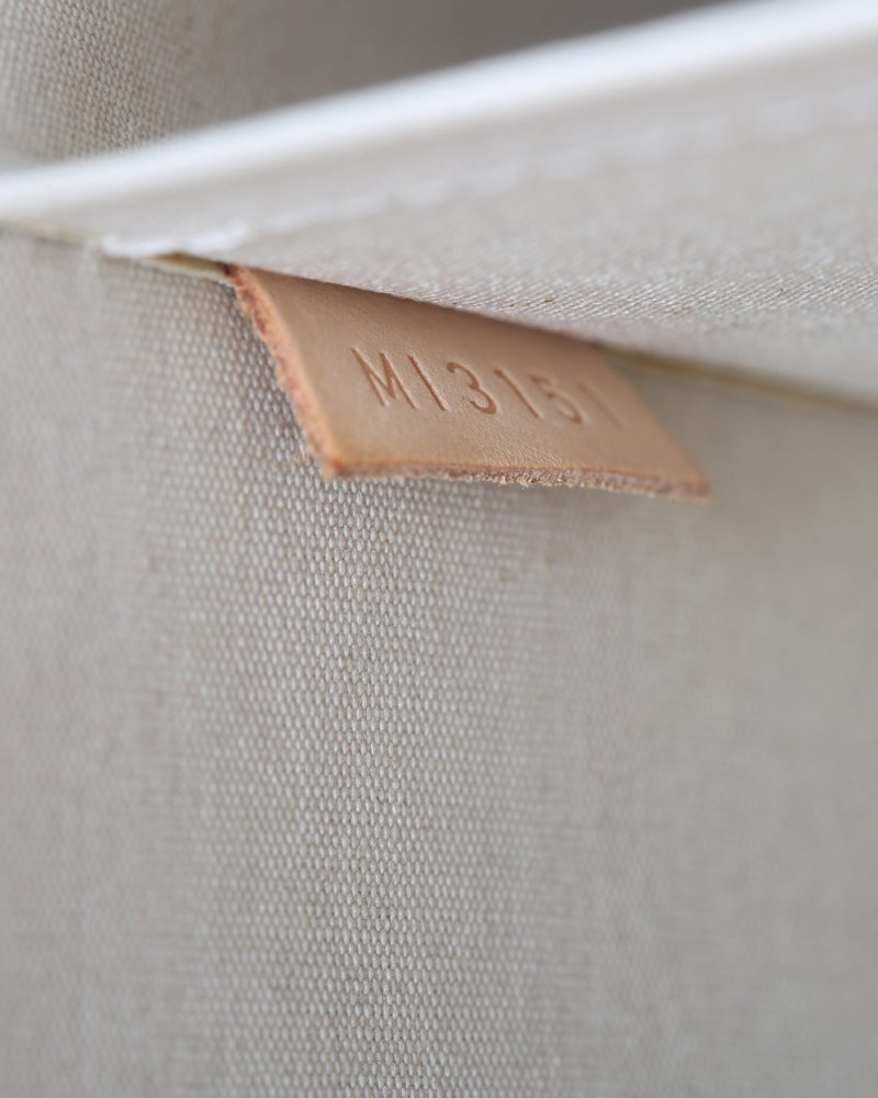 LOUIS VUITTON Cream Monogram Vernis Alma GM Bag - Logoexplore - Image 9