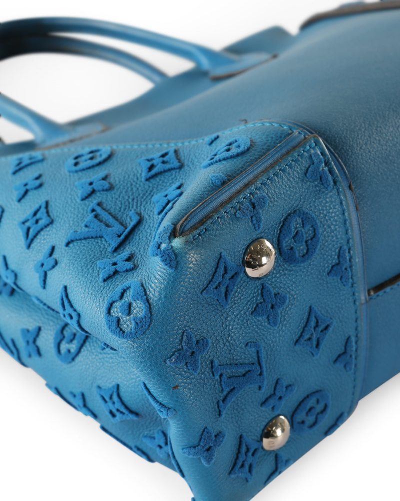 LOUIS VUITTON Blue Leather W GM Bag - Logoexplore - Image 9