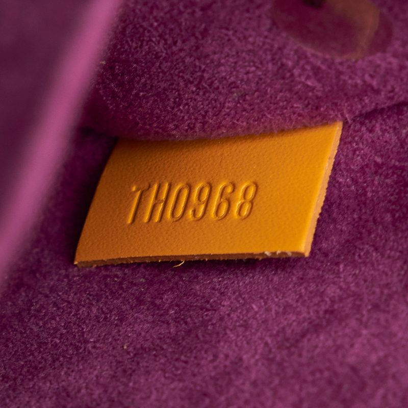 LOUIS VUITTON Epi Jasmine Handbag - Logoexplore - Image 7