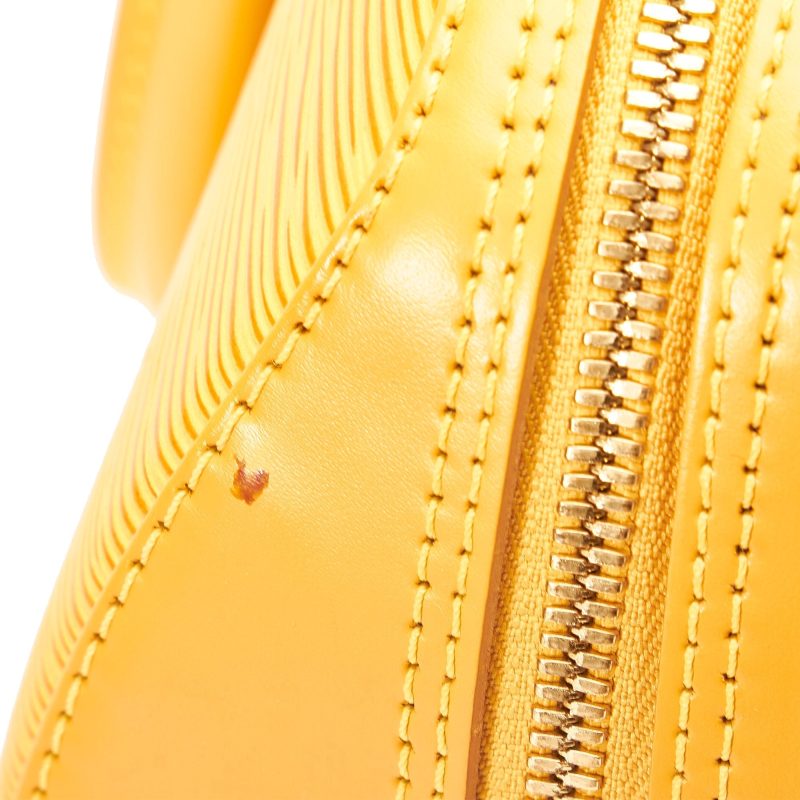 LOUIS VUITTON Epi Jasmine Handbag - Logoexplore - Image 8