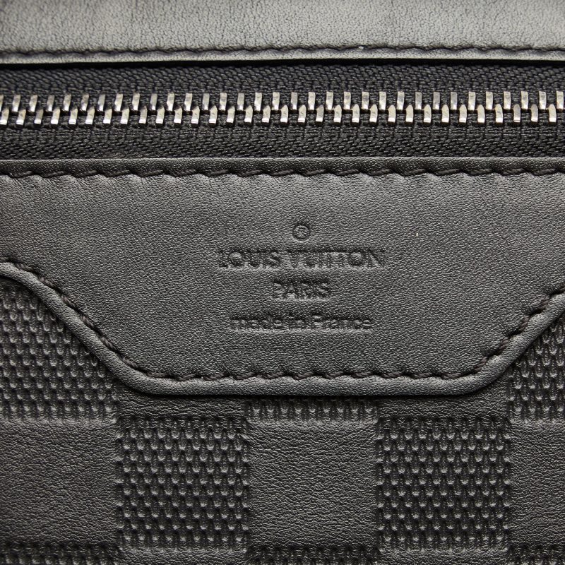 LOUIS VUITTON Damier Infini Calypso MM Crossbody Bag - Logoexplore - Image 6