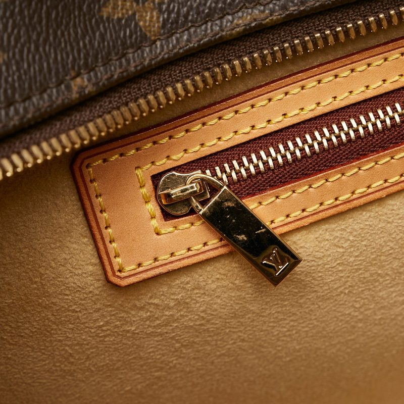 Louis Vuitton Cite GM Monogram Canvas - Logoexplore - Image 9