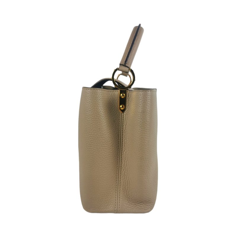 Louis Vuitton Capucines MM Beige Taurillon - Logoexplore - Image 6