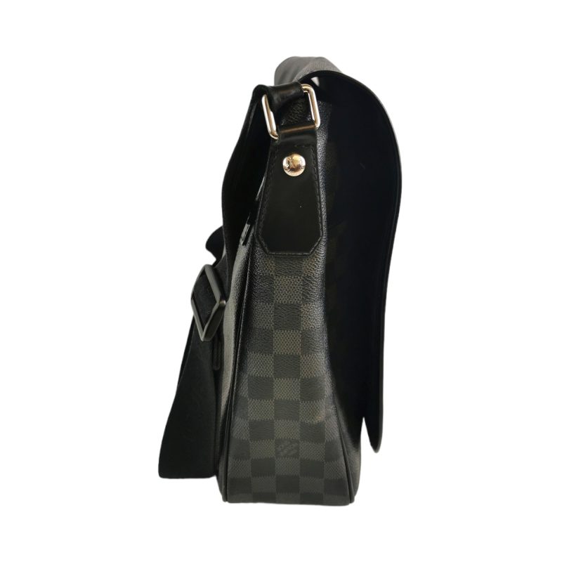 Louis Vuitton Daniel MM Damier Graphite - Logoexplore - Image 4