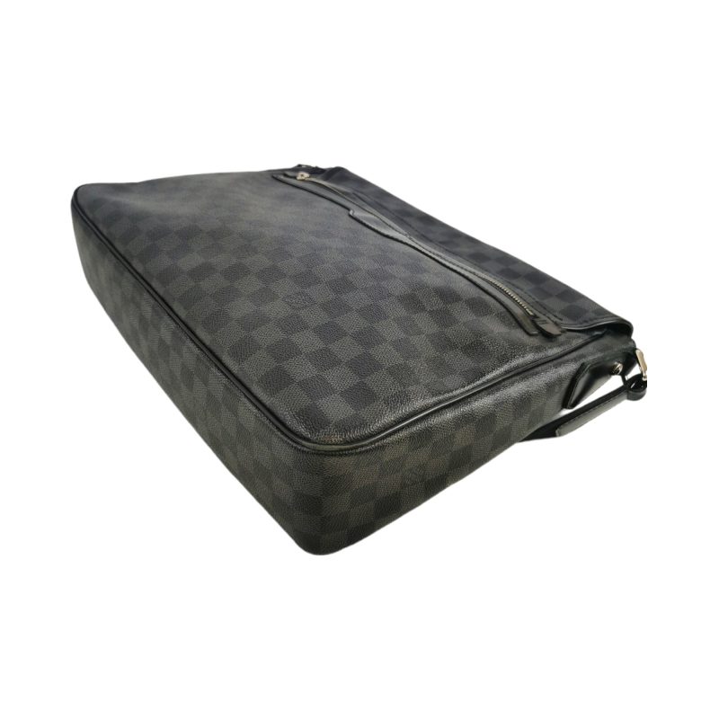 Louis Vuitton Daniel MM Damier Graphite - Logoexplore - Image 10