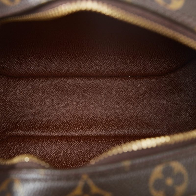 Louis Vuitton Blois Monogram Canvas - Logoexplore - Image 6