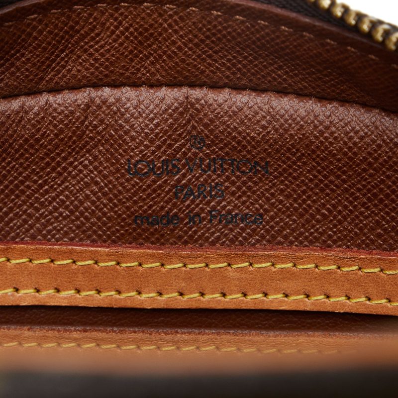 Louis Vuitton Blois Monogram Canvas - Logoexplore - Image 7