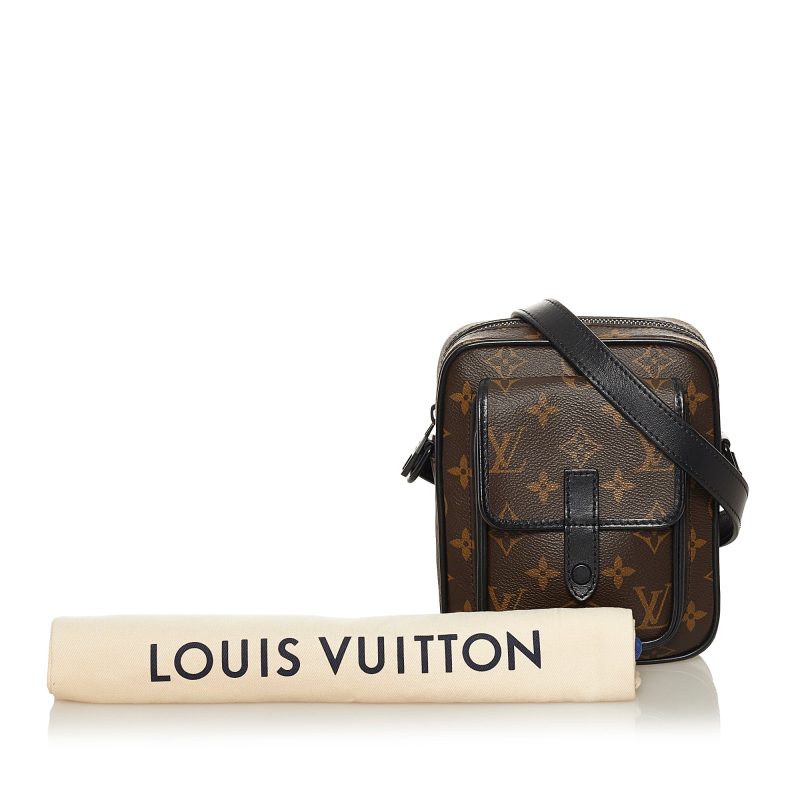 Louis Vuitton Christopher Wearable Wallet Monogram Macassar - Logoexplore