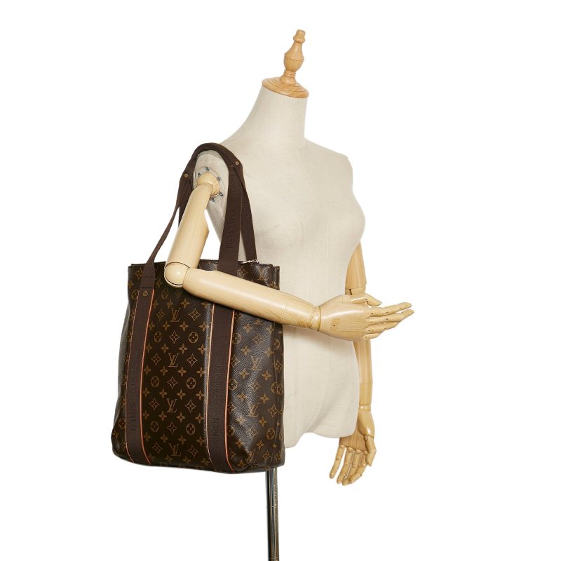 Louis Vuitton Cabas Beaubourg Monogram Canvas - Logoexplore - Image 9