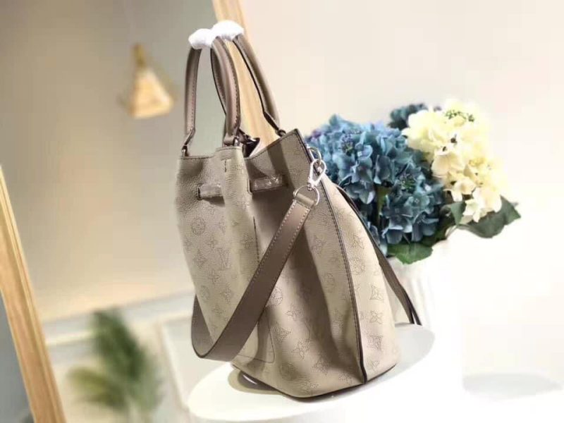 Louis Vuitton Girolata handbag - Logoexplore - Image 3