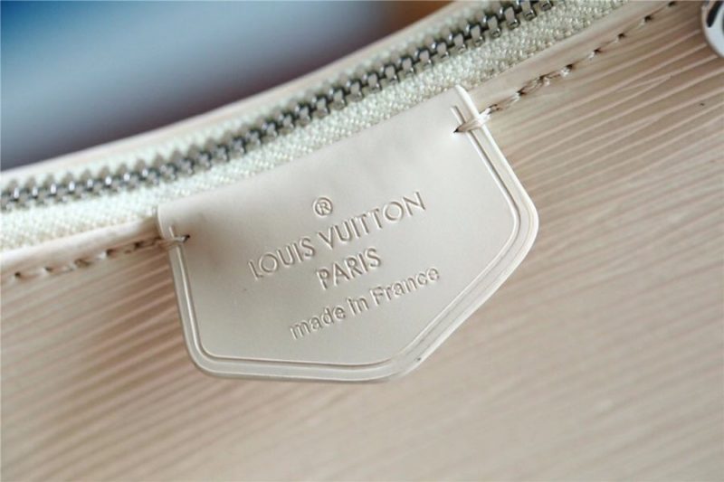 Louis Vuitton Easy Pouch On Strap Bag - Logoexplore - Image 6