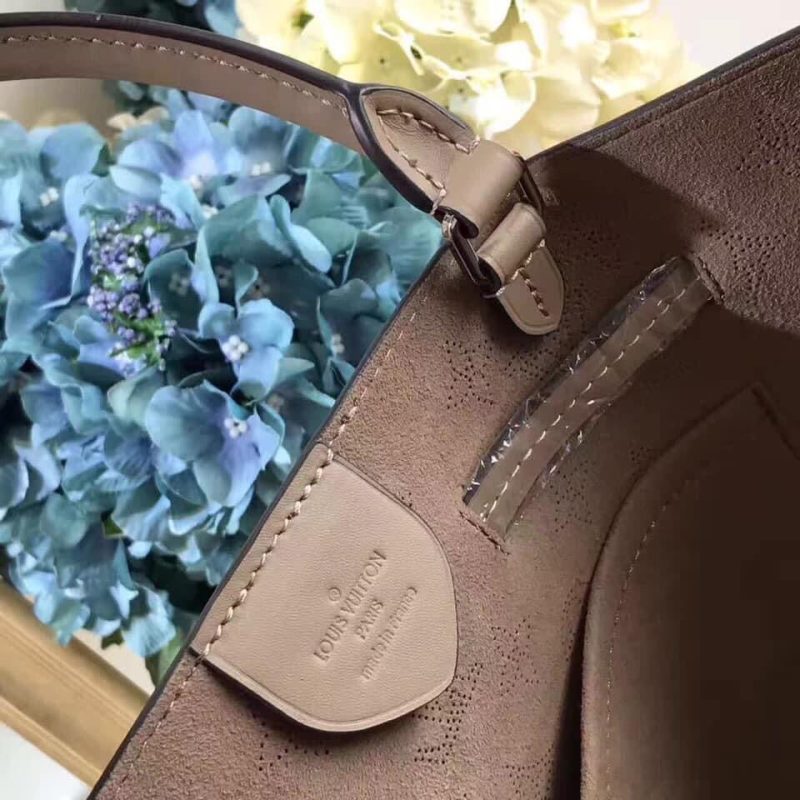 Louis Vuitton Girolata handbag - Logoexplore - Image 5