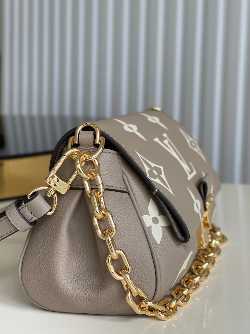 Louis Vuitton Favorite Bag - Logoexplore - Image 5