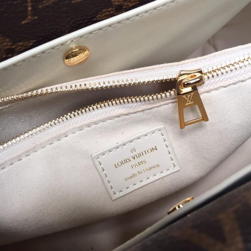 Louis Vuitton Double V handbag - Logoexplore - Image 2