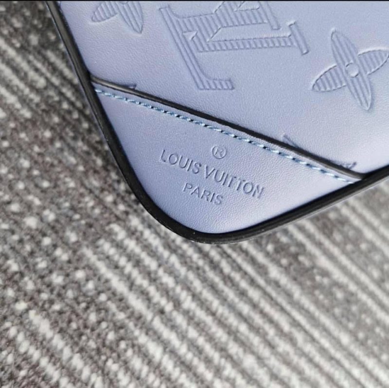 Louis Vuitton Duo Message Bag - Logoexplore - Image 5