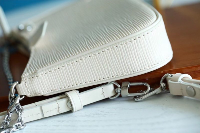 Louis Vuitton Easy Pouch On Strap Bag - Logoexplore - Image 4
