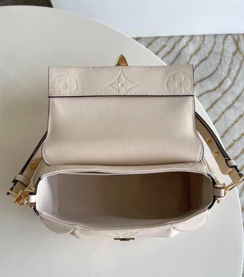 Louis Vuitton favorite bag - Logoexplore - Image 3