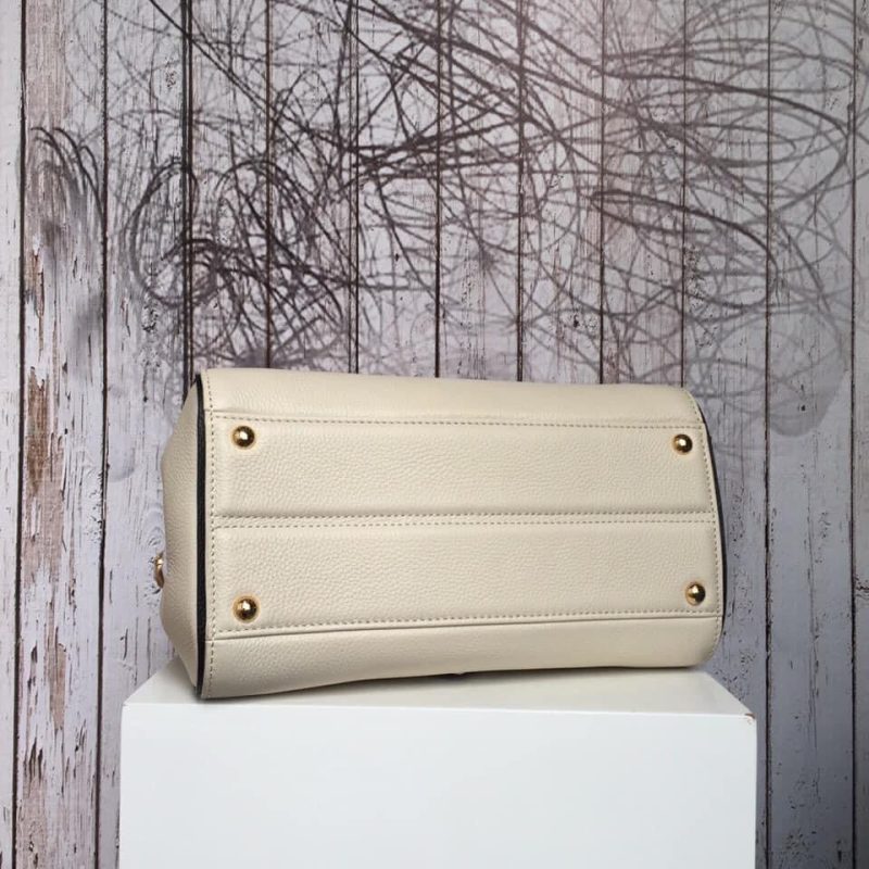 Louis Vuitton Double V handbag - Logoexplore - Image 8