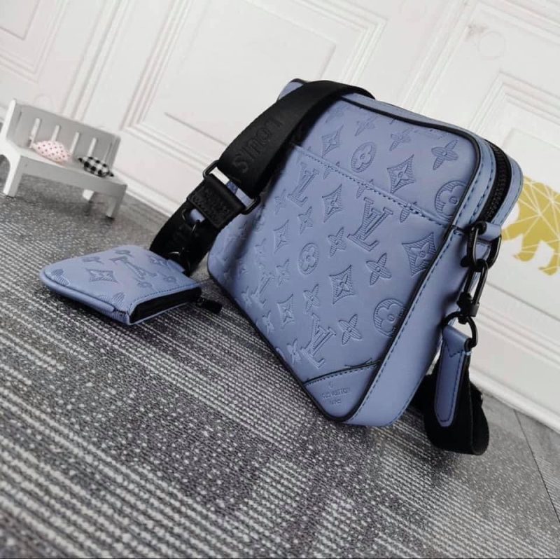 Louis Vuitton Duo Message Bag - Logoexplore - Image 7